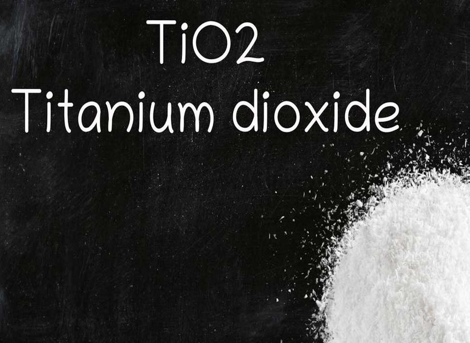 دی-اکسید-تیتانیوم